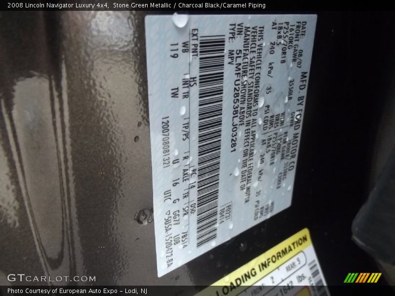 Stone Green Metallic / Charcoal Black/Caramel Piping 2008 Lincoln Navigator Luxury 4x4