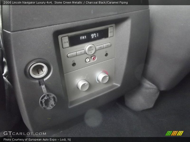 Stone Green Metallic / Charcoal Black/Caramel Piping 2008 Lincoln Navigator Luxury 4x4