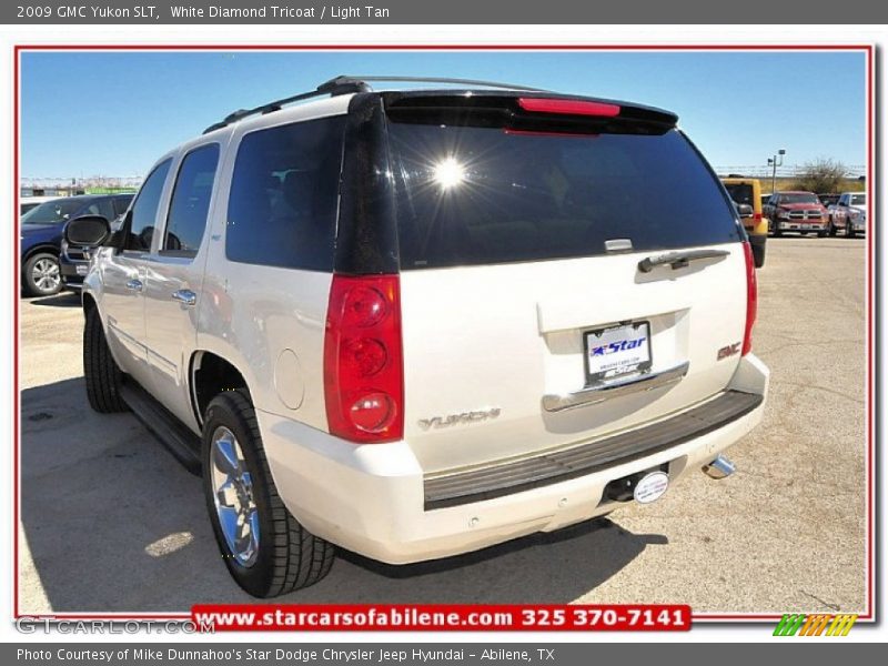 White Diamond Tricoat / Light Tan 2009 GMC Yukon SLT