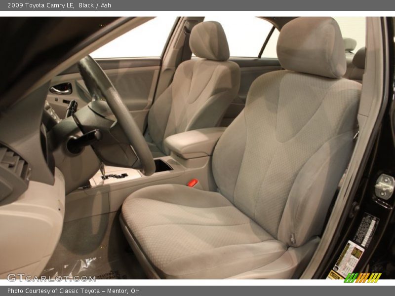 Black / Ash 2009 Toyota Camry LE
