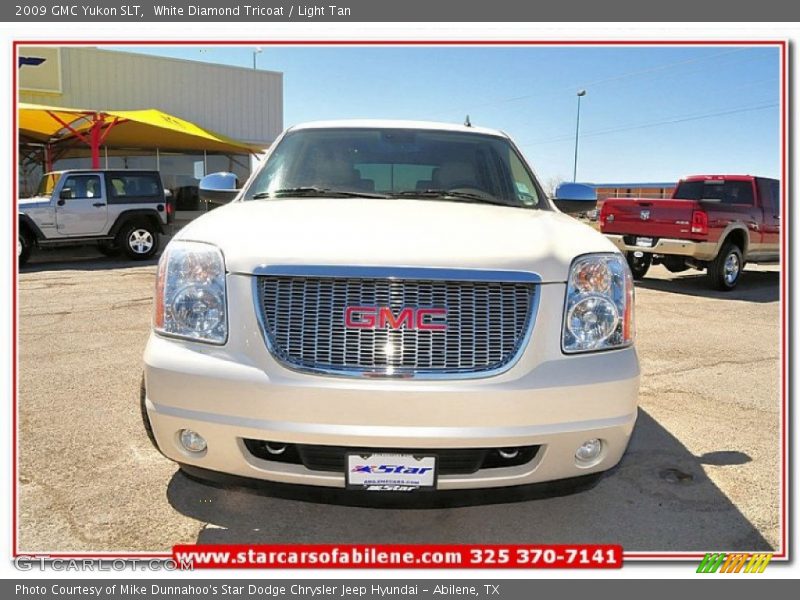 White Diamond Tricoat / Light Tan 2009 GMC Yukon SLT