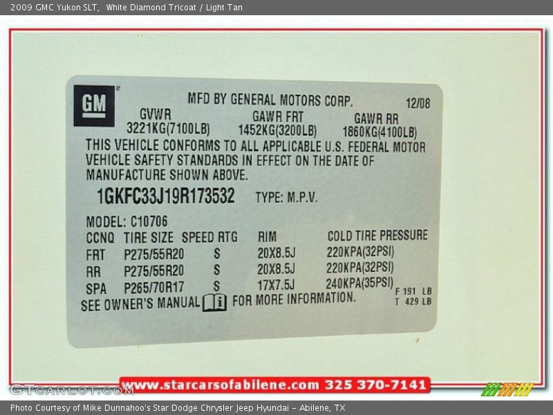 White Diamond Tricoat / Light Tan 2009 GMC Yukon SLT