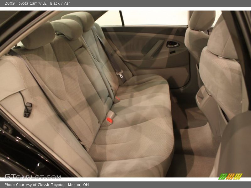 Black / Ash 2009 Toyota Camry LE