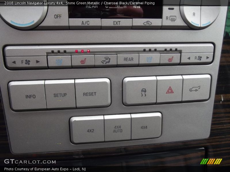 Stone Green Metallic / Charcoal Black/Caramel Piping 2008 Lincoln Navigator Luxury 4x4