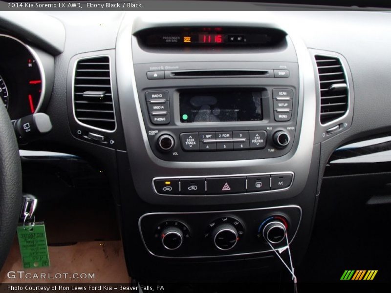 Controls of 2014 Sorento LX AWD