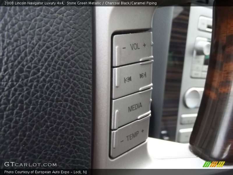 Stone Green Metallic / Charcoal Black/Caramel Piping 2008 Lincoln Navigator Luxury 4x4