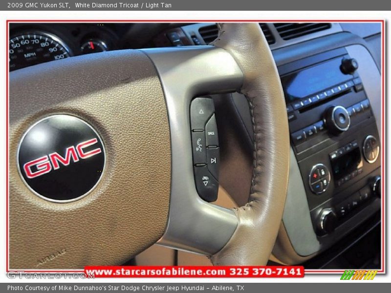 White Diamond Tricoat / Light Tan 2009 GMC Yukon SLT
