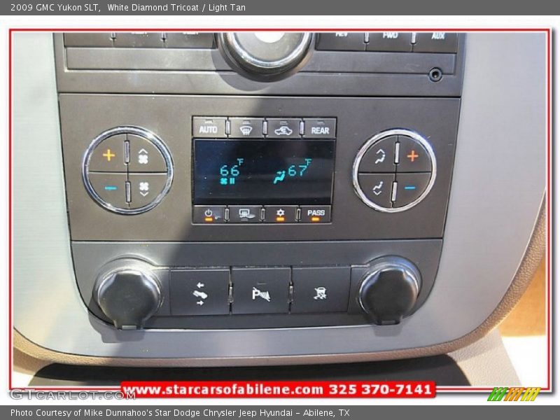 White Diamond Tricoat / Light Tan 2009 GMC Yukon SLT