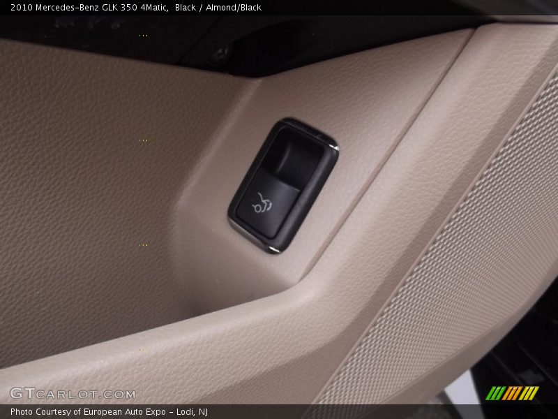 Black / Almond/Black 2010 Mercedes-Benz GLK 350 4Matic