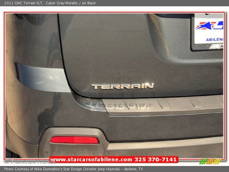 Cyber Gray Metallic / Jet Black 2011 GMC Terrain SLT