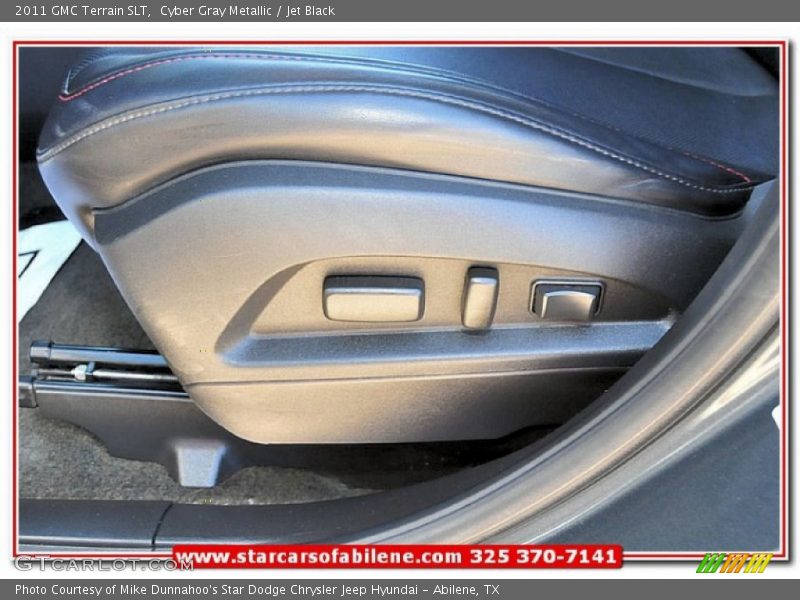 Cyber Gray Metallic / Jet Black 2011 GMC Terrain SLT