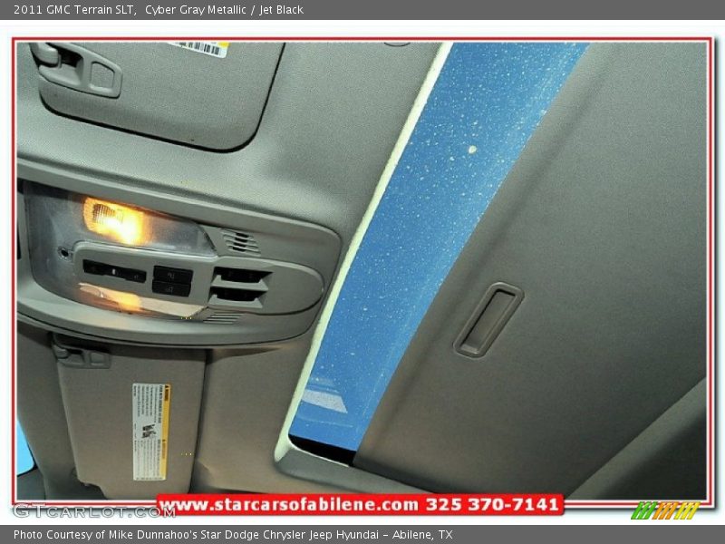 Cyber Gray Metallic / Jet Black 2011 GMC Terrain SLT
