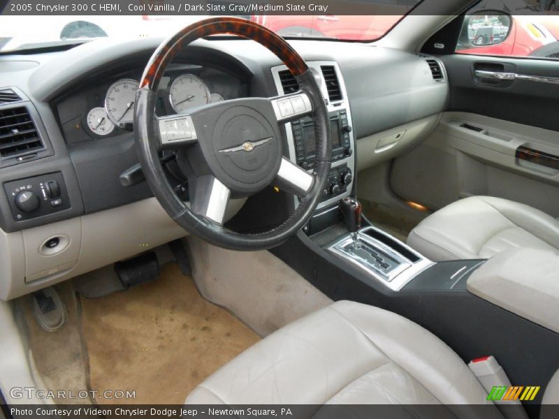 Cool Vanilla / Dark Slate Gray/Medium Slate Gray 2005 Chrysler 300 C HEMI