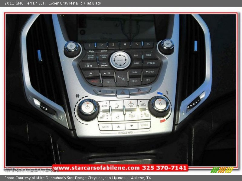 Cyber Gray Metallic / Jet Black 2011 GMC Terrain SLT