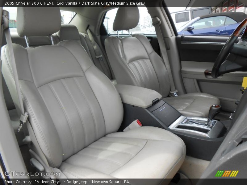 Cool Vanilla / Dark Slate Gray/Medium Slate Gray 2005 Chrysler 300 C HEMI