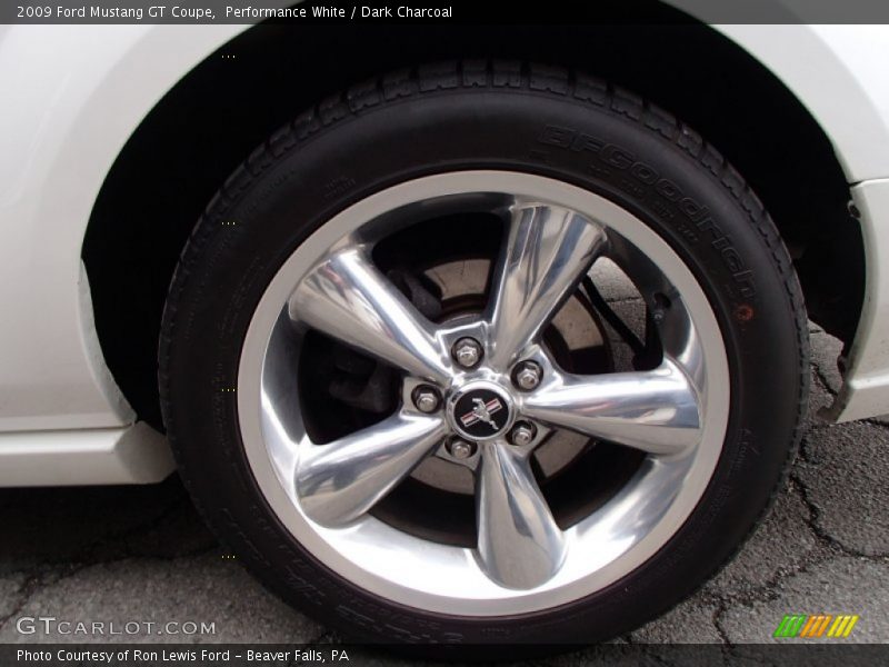  2009 Mustang GT Coupe Wheel