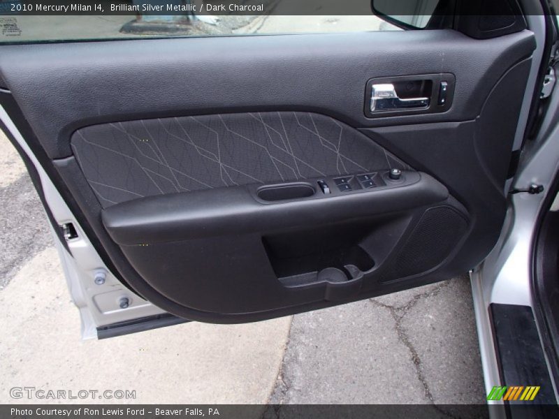 Brilliant Silver Metallic / Dark Charcoal 2010 Mercury Milan I4