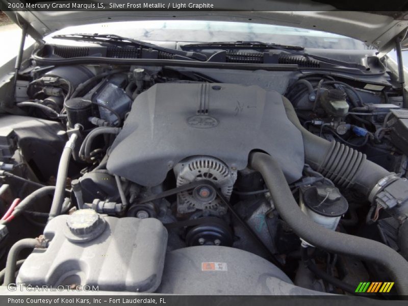  2000 Grand Marquis LS Engine - 4.6 Liter SOHC 16-Valve V8