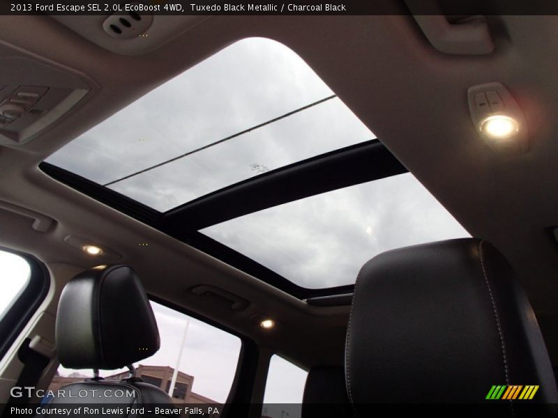 Sunroof of 2013 Escape SEL 2.0L EcoBoost 4WD