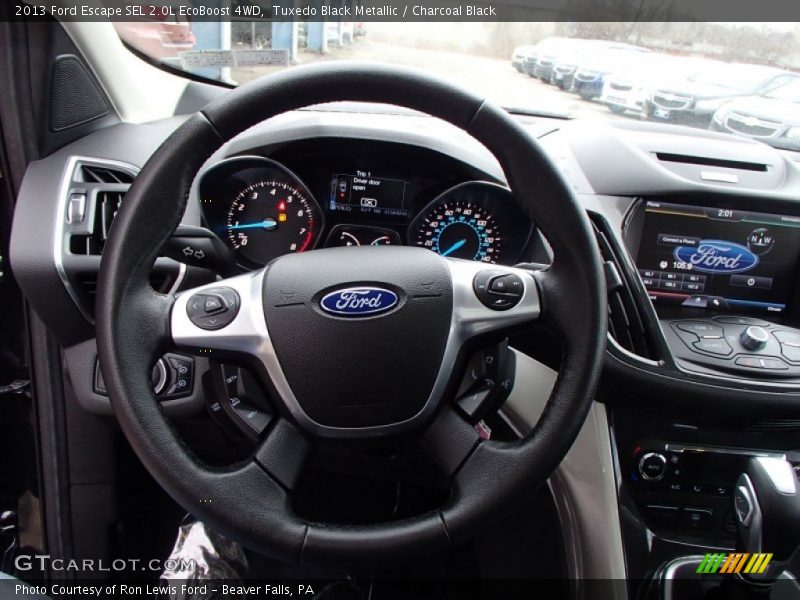  2013 Escape SEL 2.0L EcoBoost 4WD Steering Wheel