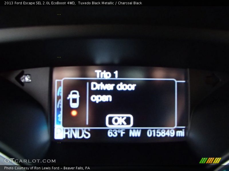 Tuxedo Black Metallic / Charcoal Black 2013 Ford Escape SEL 2.0L EcoBoost 4WD