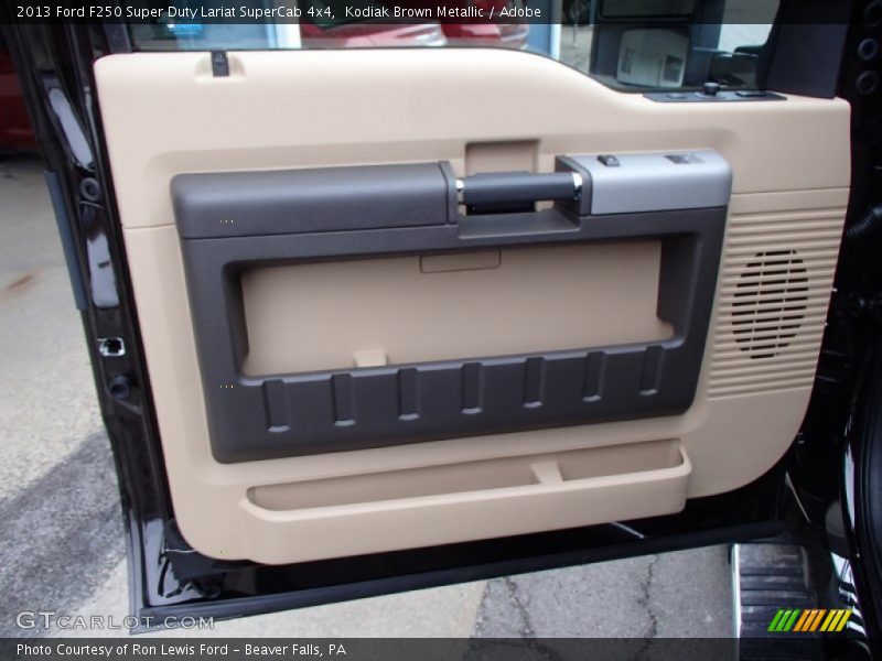 Door Panel of 2013 F250 Super Duty Lariat SuperCab 4x4