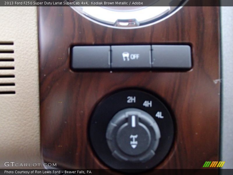 Kodiak Brown Metallic / Adobe 2013 Ford F250 Super Duty Lariat SuperCab 4x4