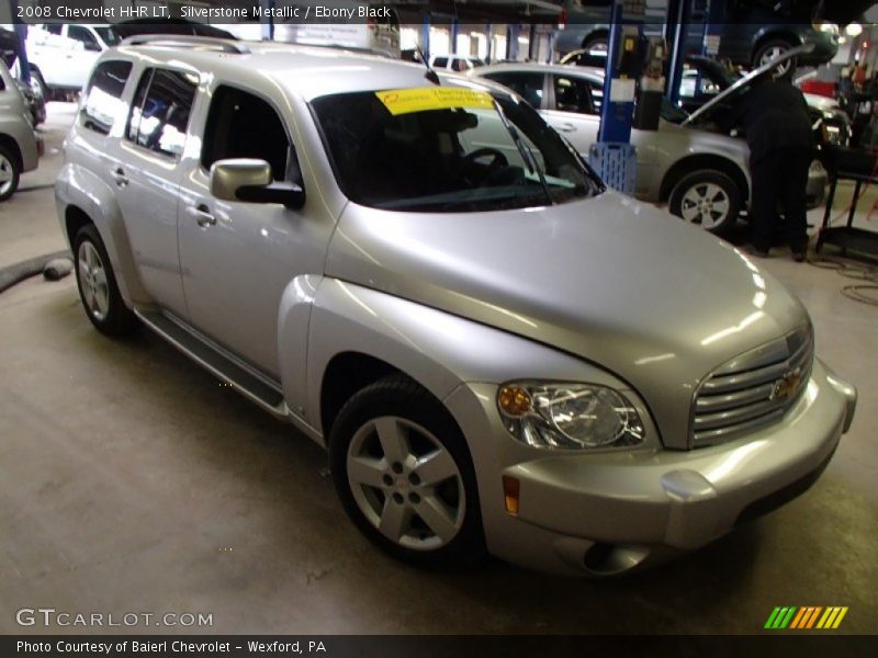 Front 3/4 View of 2008 HHR LT