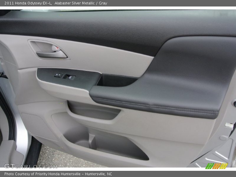 Alabaster Silver Metallic / Gray 2011 Honda Odyssey EX-L