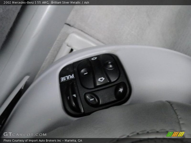 Controls of 2002 S 55 AMG