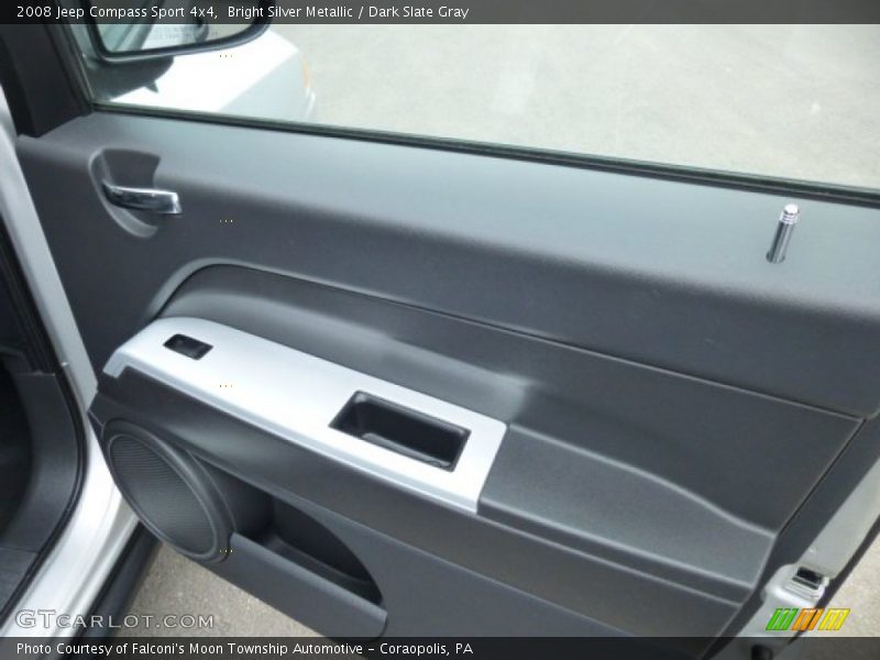 Bright Silver Metallic / Dark Slate Gray 2008 Jeep Compass Sport 4x4