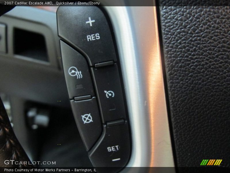 Quicksilver / Ebony/Ebony 2007 Cadillac Escalade AWD
