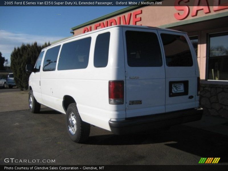 Oxford White / Medium Flint 2005 Ford E Series Van E350 Super Duty XL Extended Passenger