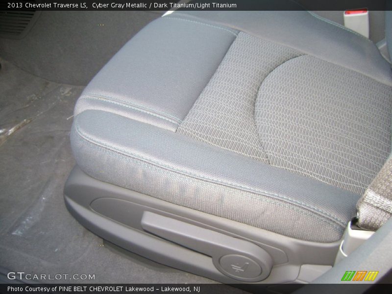 Cyber Gray Metallic / Dark Titanium/Light Titanium 2013 Chevrolet Traverse LS