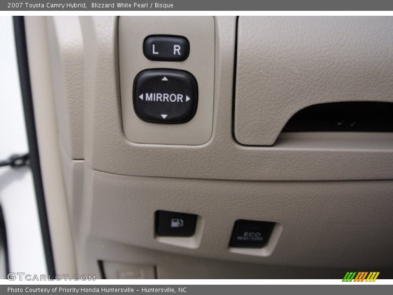 Blizzard White Pearl / Bisque 2007 Toyota Camry Hybrid