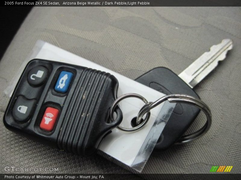Keys of 2005 Focus ZX4 SE Sedan