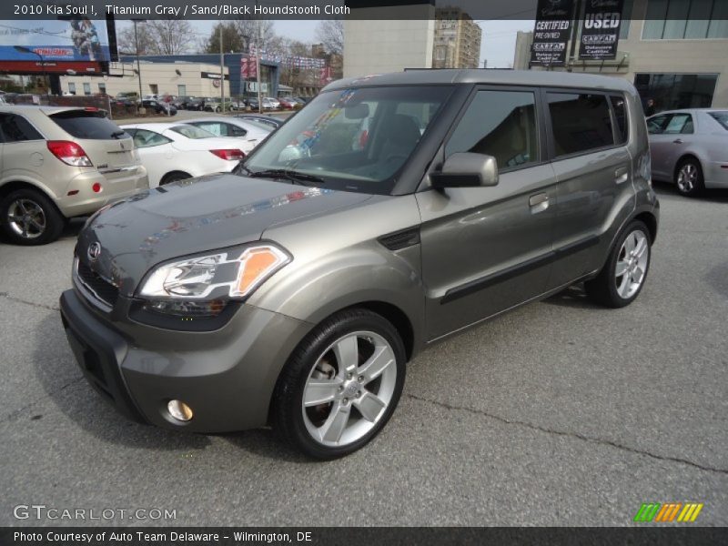 Titanium Gray / Sand/Black Houndstooth Cloth 2010 Kia Soul !