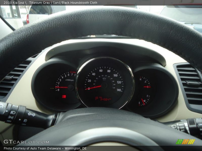 Titanium Gray / Sand/Black Houndstooth Cloth 2010 Kia Soul !