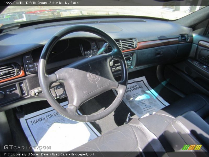 Sable Black / Black 1999 Cadillac DeVille Sedan