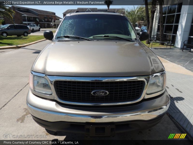 Arizona Beige Metallic / Medium Parchment 2002 Ford Expedition XLT