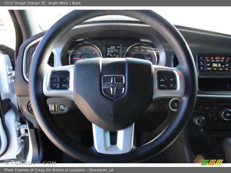 Bright White / Black 2012 Dodge Charger SE