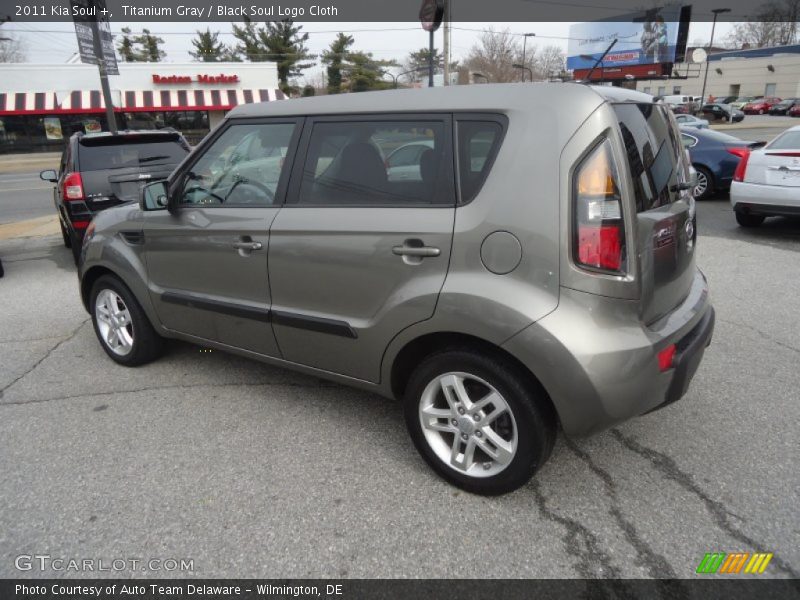 Titanium Gray / Black Soul Logo Cloth 2011 Kia Soul +