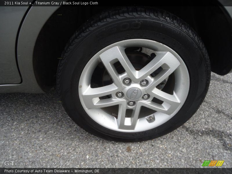 Titanium Gray / Black Soul Logo Cloth 2011 Kia Soul +