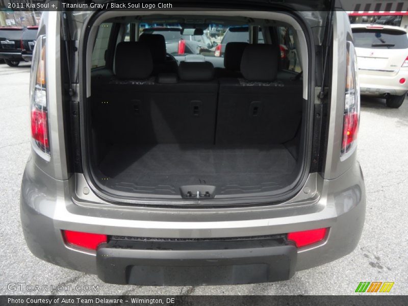 Titanium Gray / Black Soul Logo Cloth 2011 Kia Soul +