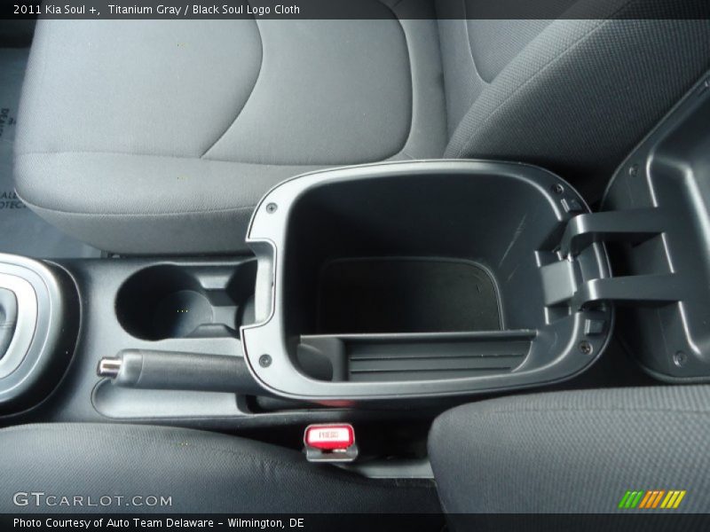 Titanium Gray / Black Soul Logo Cloth 2011 Kia Soul +