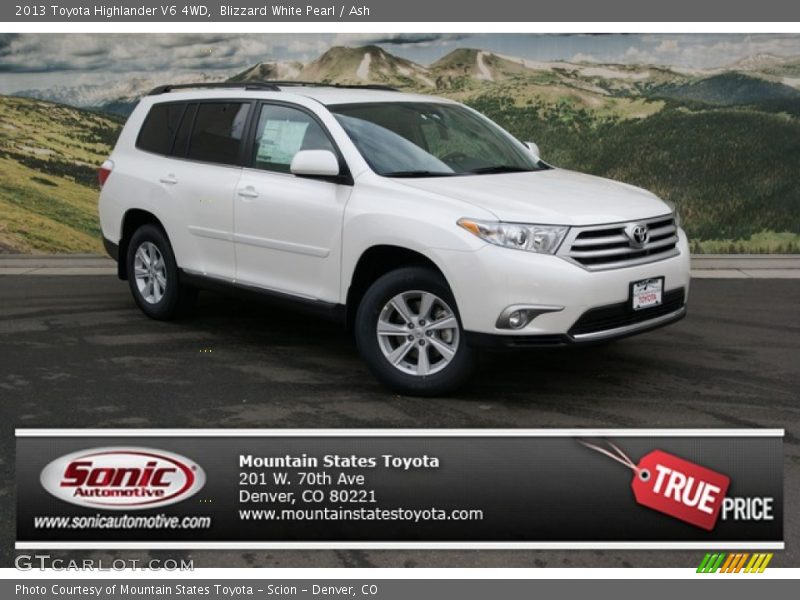 Blizzard White Pearl / Ash 2013 Toyota Highlander V6 4WD