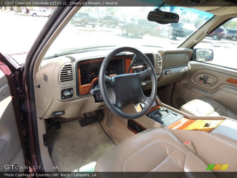  1997 Suburban C1500 LS Neutral Interior