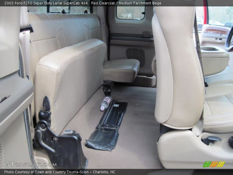 Red Clearcoat / Medium Parchment Beige 2003 Ford F250 Super Duty Lariat SuperCab 4x4