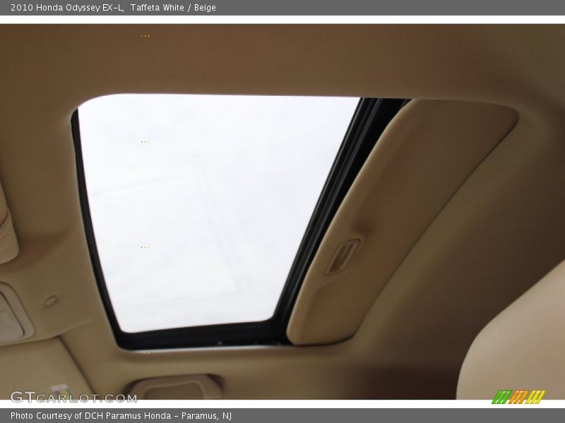 Taffeta White / Beige 2010 Honda Odyssey EX-L
