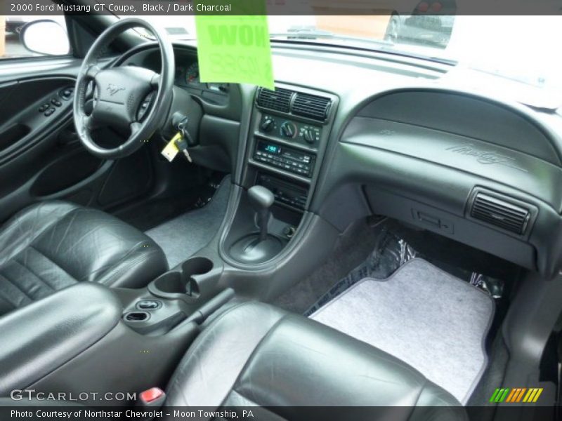 Dashboard of 2000 Mustang GT Coupe